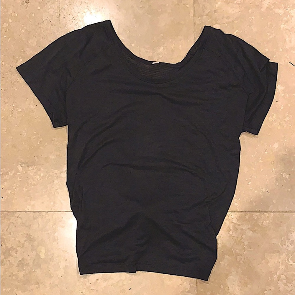 lulu lemon running shirt with tie in the back
